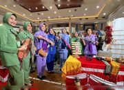 ‎Perempuan Inspiratif di Majalengka Angkat Wastra Nusantara Lewat Fashion Etnik Modern‎‎
