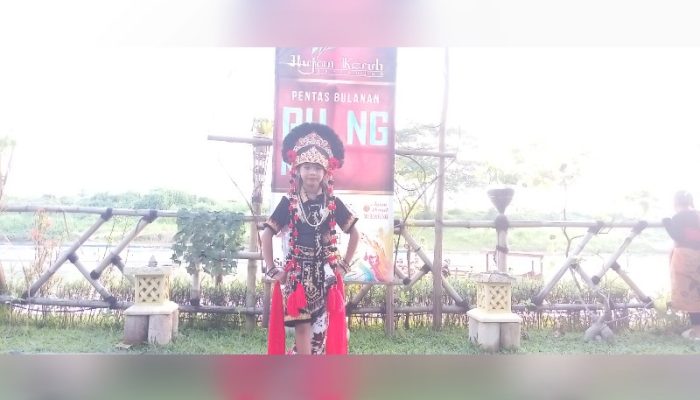 ‎Tari di Atas Sungai, Pesan Keras untuk Lingkungan dari Majalengka di Hari Tari Sedunia‎