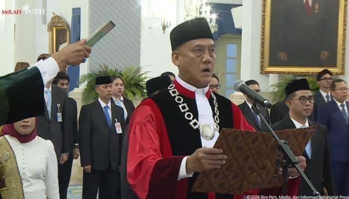 Gantikan Anwar Usman, Liliek Prisbawono Adi Resmi Dilantik Menjadi Hakim Konstitusi