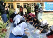 Karya Tanpa Sekat, Siswa SLBN Trituna Subang Unjuk Kreativitas Batik Cap Pelepah Pisang