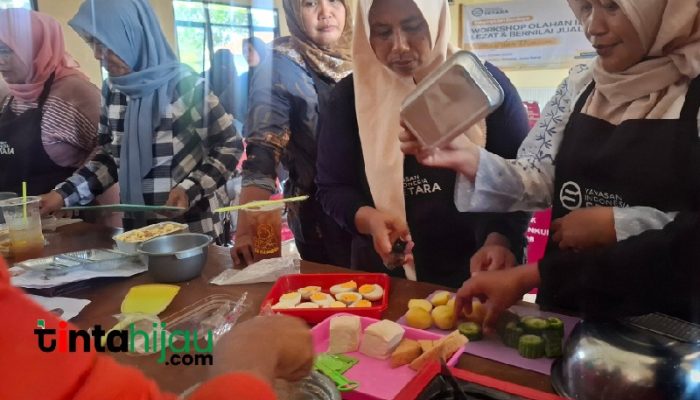 Usai Ikuti Workshop, Emak-emak di Legonkulon Subang Siap Jualan Olahan Ikan Secara Online