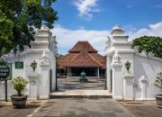 Keraton Cirebon yang Wajib Dikunjungi, Lengkap dengan Tiket dan Jam Operasional