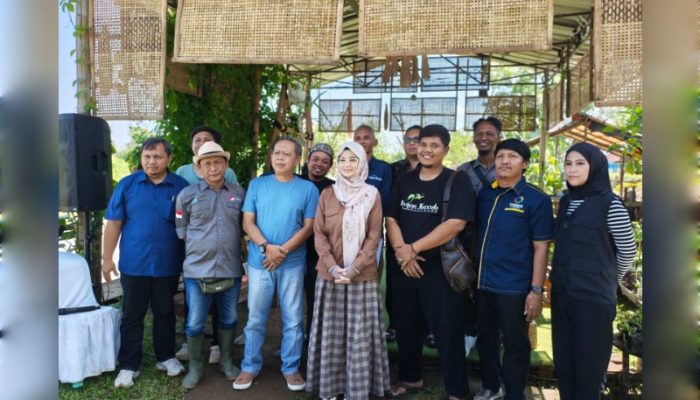 ‎Senator Jihan Fahira Apresiasi Komunitas Hujan Keruh Majalengka dalam Pengelolaan Lingkungan