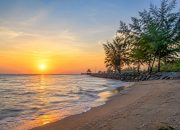 Bukan Cuma Mangga, Indramayu Punya Pantai Cantik yang Wajib Dikunjungi
