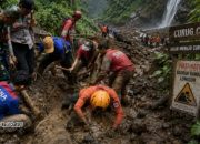 Alhamdulillah, Dua Wisatawan Asal Karawang yang Tertimbun Longsor di Curug Cileat Subang Akhirnya Ditemukan