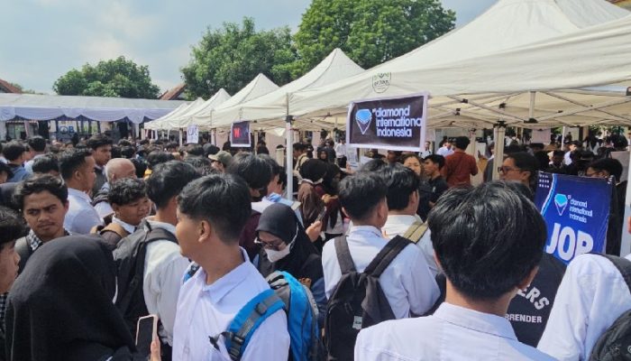 Siapkan 3.536 Loker, Job Fair Majalengka Diserbu Ribuan Pencari Kerja