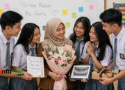 10 Ide Kado Perpisahan untuk Wali Kelas yang Dijamin Bikin Terharu