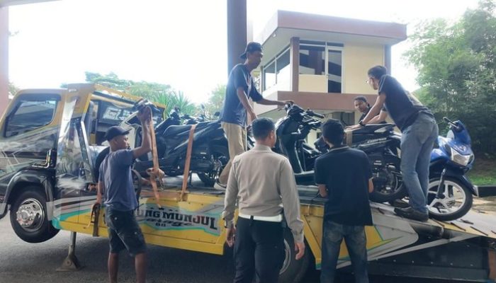 Jelang Laga Persib, Polres Cianjur Razia Puluhan Motor Brong