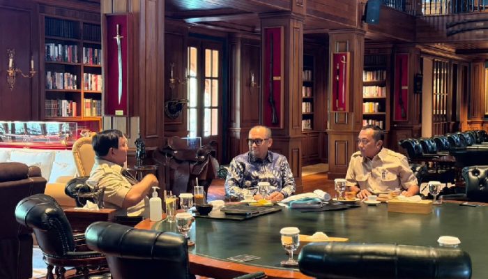 Presiden Prabowo Gelar Pertemuan dengan Kepala PPATK dan Mensesneg di Hambalang, Ini yang Dibahas