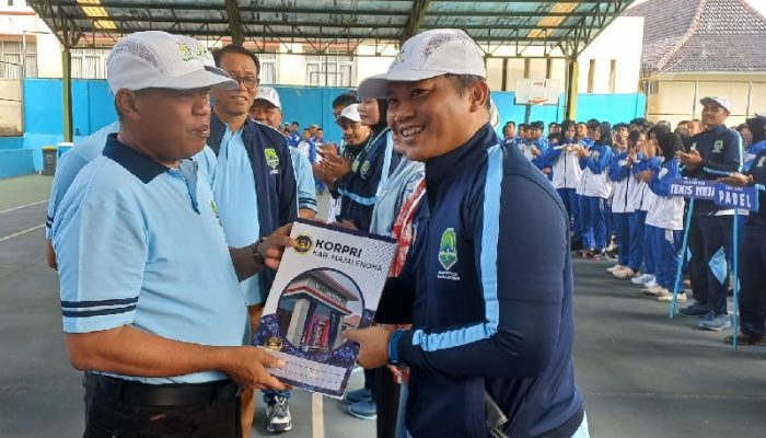 Di Tengah Efisiensi Anggaran, Bupati Majalengka Minta Atlet Tetap Ukir Prestasi di Ajang Porsenitas dan Polwilda