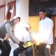 ‎Harapan Baru di HUT Bhayangkara, Buruh Tani di Majalengka Kini Bisa Rawat Kakaknya yang Hidup Sebatang Kara