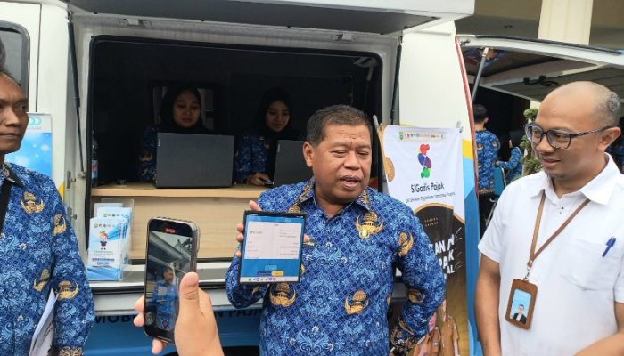 ‎Bapenda Majalengka Andalkan Mobil Pajak Keliling, Realisasi PBB Capai Rp18,5 Miliar