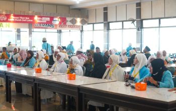 104 Jemaah Haji Kloter 39/KJT Asal Subang Tiba di Tanah Air, Satu Masih Dirawat di Madinah