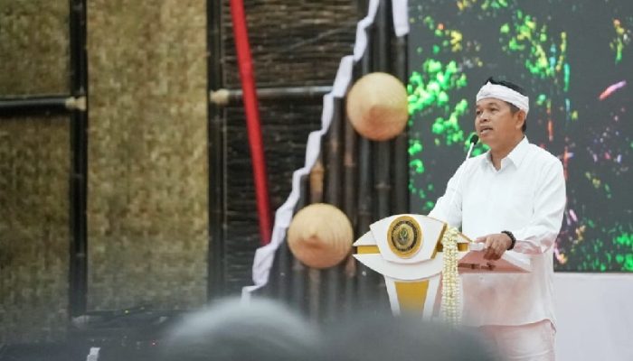 Gandeng Ribuan Sekolah Swasta, KDM Ancam Cabut Subsidi Siswa Perokok