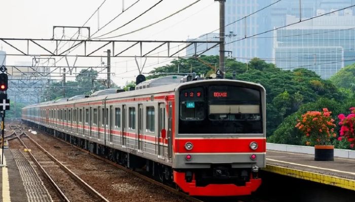 Kemenhub Percepat Proyek KRL Cikarang-Cikampek, Pangkas Waktu Tempuh ke Jakarta