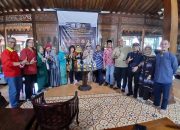 Menjaga Marwah Budaya Sunda dan Menguatkan Peran Lansia di Era Modern Lewat FGD Budaya