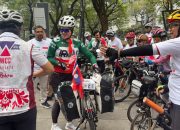 Bawa Misi Perdamaian, Pesepeda Asal Iran Arezoo Eskandari Tiba di Jakarta Setelah Lintasi Asia