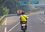 Diduga Ikuti Google Maps, Pemotor WNA Terobos Gerbang Tol Pasteur