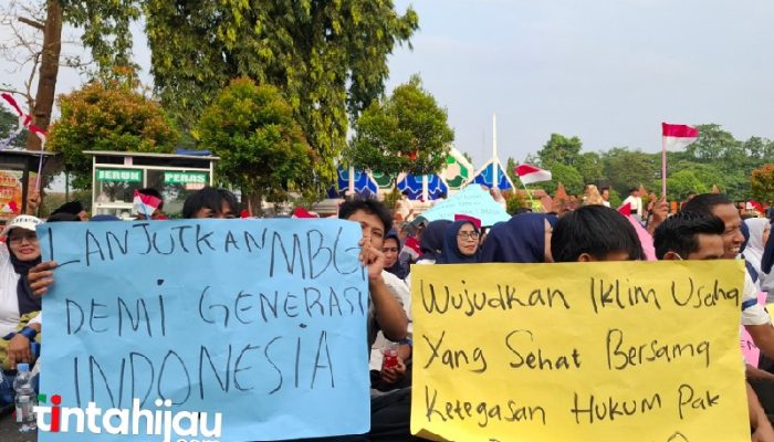 Hadiri Istighosah, Ribuan Warga Serukan Kelanjutan Program MBG