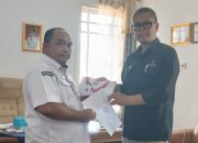 Sari Ater Bantu 50 Kaos Latihan untuk Calon Paskibraka Kabupaten Subang