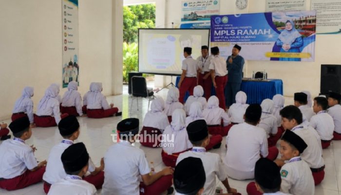 MPLS Anti-Mainstream SMPIT Al-Majid Subang: Ada Deklarasi Anti-Bullying hingga Jelajah Alam!