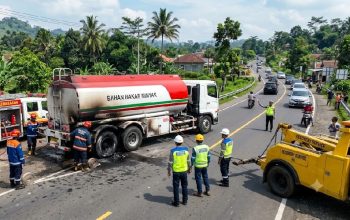 Ban Mobil Tangki BBM Terbakar di Cianjur, Pertamina Pastikan Pasokan BBM Tetap Aman