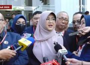 Didampingi 25 Advokat, Dokter Tifa Hadiri Sidang Perdana Kasus Dugaan Fitnah Ijazah Jokowi
